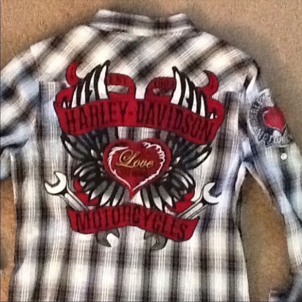 ISO: this Harley Davidson long sleeve flannel.